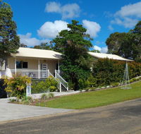 Tinaroo Sunset Retreat - Darwin Tourism