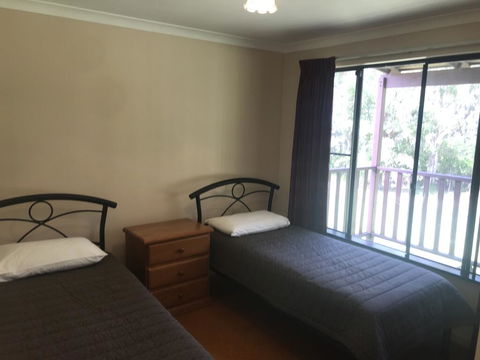 Tinglewood Cabins - Darwin Tourism 1