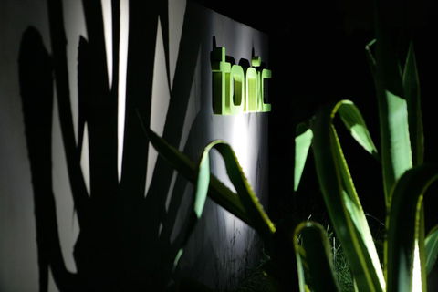 Tonic Hotel - Darwin Tourism 0