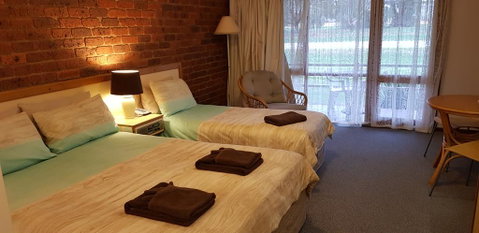 Tooleybuc Club Motor Inn - Darwin Tourism 2