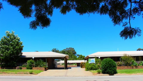 Tooleybuc Motel - Darwin Tourism 1