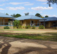 Tooleybuc River Retreat Villas - Darwin Tourism