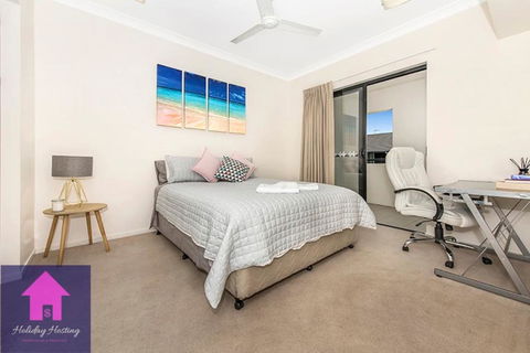 Townsville Luxury Spacious Apt 3 BR-2BTH Pools - Darwin Tourism 2