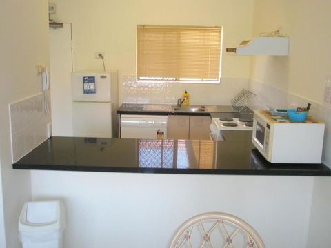 Tradewinds McLeod Holiday Apartments - Darwin Tourism 3