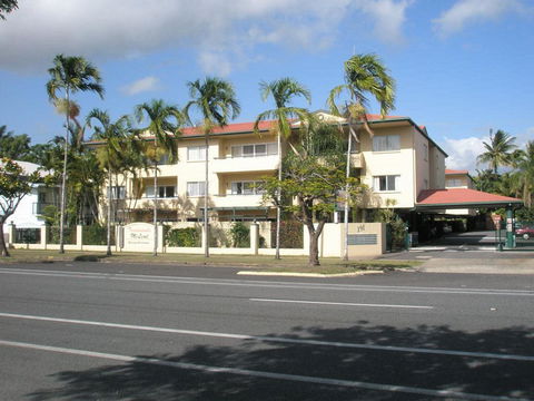 Tradewinds McLeod Holiday Apartments - Darwin Tourism 0