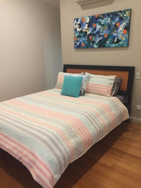 Treehouse Retreat - Darwin Tourism 0