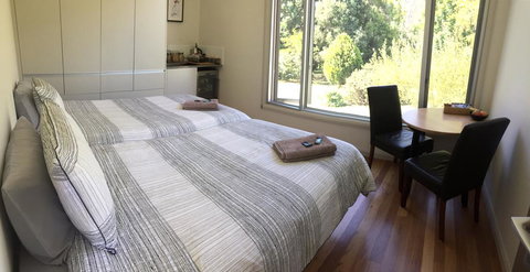 Treehouse Retreat - Darwin Tourism 1