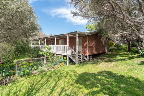 Treeside Retreat - Darwin Tourism 0