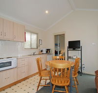 Triabunna Cabin  Caravan Park - Darwin Tourism