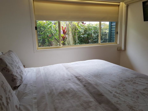 Tropical Coast Retreat - Pet Friendly - Darwin Tourism 3