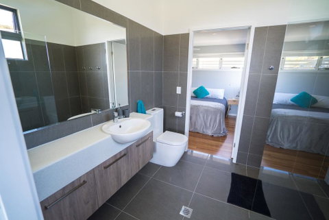 Tuffy's No. 2, 16B May Street, Crescent Head - Darwin Tourism 3