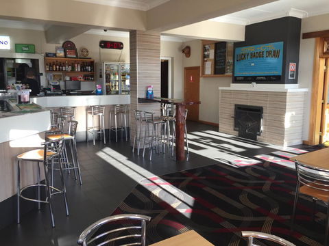 Tumut Star Hotel - Darwin Tourism 1