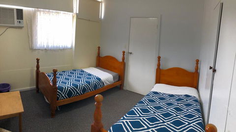 Turn-in Motel - Darwin Tourism 1
