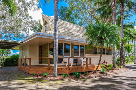 Ultiqa Village Resort - Darwin Tourism 0
