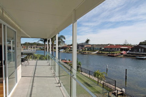 Unbeatable Waterfront Location - Darwin Tourism 1