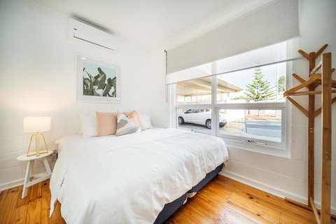 Urban Beach Shack-Metres From The Beach & Cafes - Darwin Tourism 2