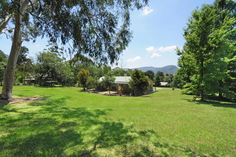 Valley Haven - 3 Bedrooms Close To The Village! - Darwin Tourism 0