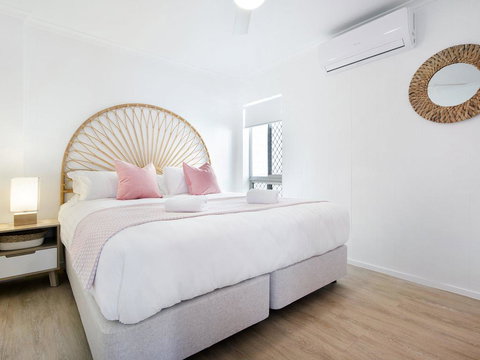 Ventura Beach Motel 2 Bedroom Poolside - Darwin Tourism 1
