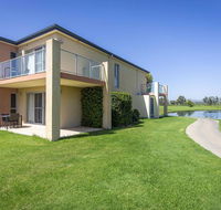 Villa On The Green - Darwin Tourism