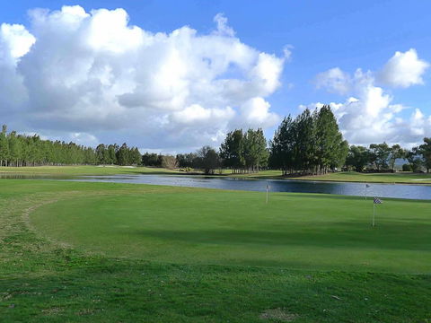 Villa On The Green - Darwin Tourism 3