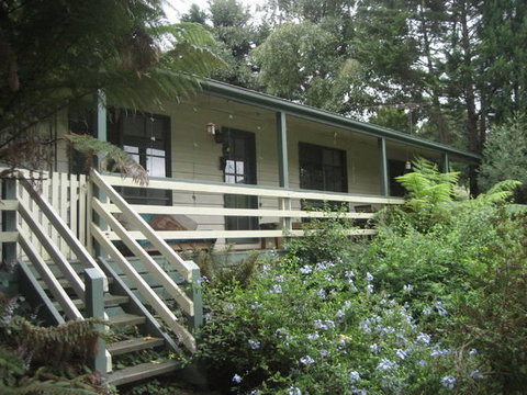 Warburton Holiday House - Darwin Tourism 0