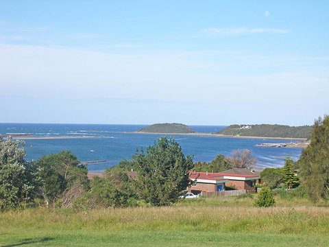 Water View House @ Orient Point - Darwin Tourism 0