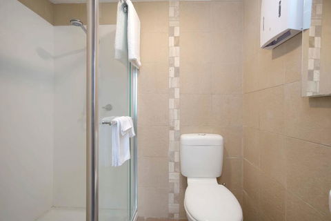 Plummers Mill - Central Townhouse - Darwin Tourism 9