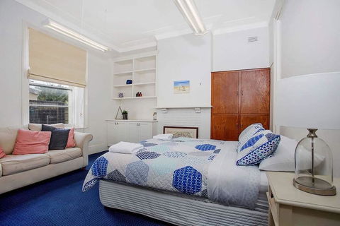 Plummers Mill - Central Townhouse - Darwin Tourism 8