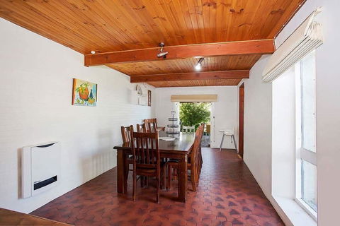 Plummers Mill - Central Townhouse - Darwin Tourism 4