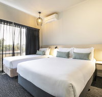 Nightcap at Excelsior Hotel - Darwin Tourism