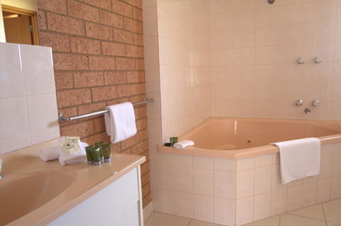 Blue Whale Motor Inn & Apartments - Darwin Tourism 19