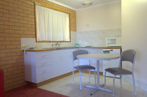 Blue Whale Motor Inn & Apartments - Darwin Tourism 31