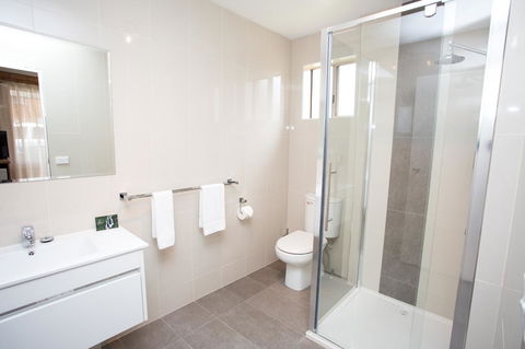 Blue Whale Motor Inn & Apartments - Darwin Tourism 11