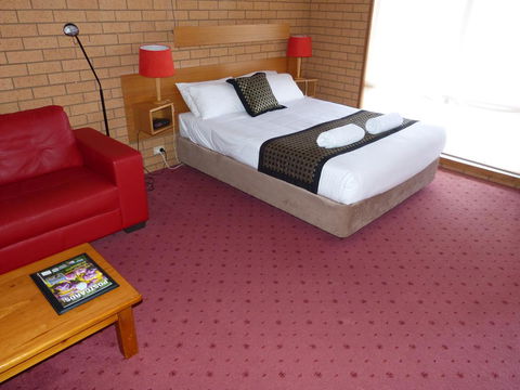 Blue Whale Motor Inn & Apartments - Darwin Tourism 26