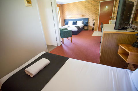 Blue Whale Motor Inn & Apartments - Darwin Tourism 12
