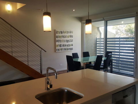 104 On Merri Apartments - Darwin Tourism 18