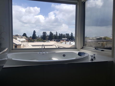 104 On Merri Apartments - Darwin Tourism 22