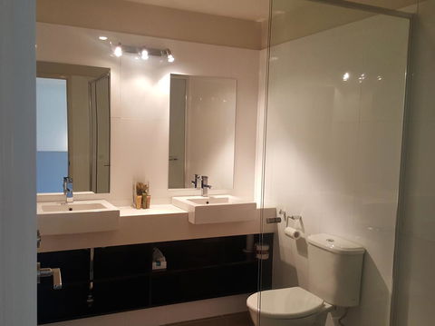 104 On Merri Apartments - Darwin Tourism 23