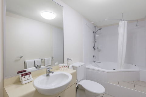 Ramada By Wyndham Marcoola Beach - Darwin Tourism 8