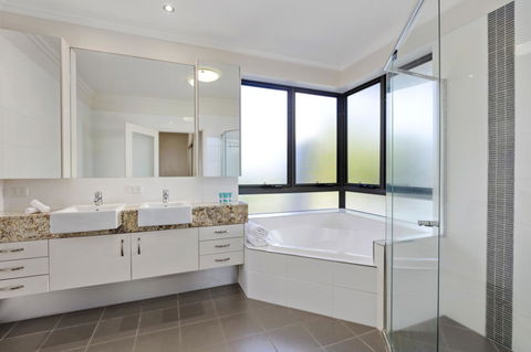 Sand Dunes Resort Accommodation - Darwin Tourism 25