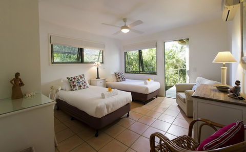 The Retreat Beach Houses - Darwin Tourism 10
