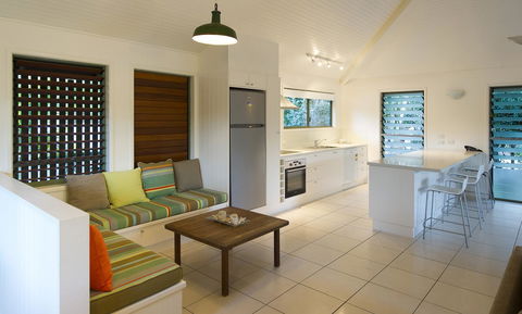 The Retreat Beach Houses - Darwin Tourism 9