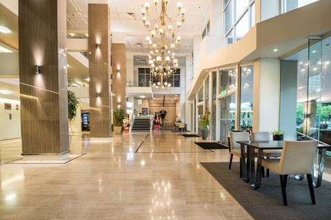 Pacific Hotel Cairns - Darwin Tourism 8