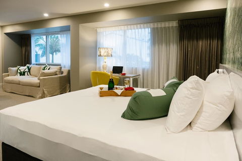 Pacific Hotel Cairns - Darwin Tourism 20
