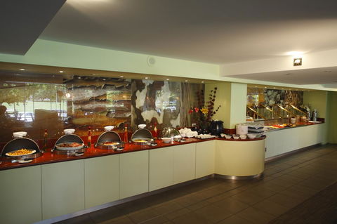 Pacific Hotel Cairns - Darwin Tourism 31