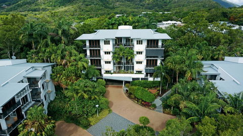 Sanctuary Palm Cove - Darwin Tourism 1