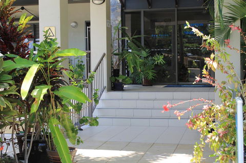 Sea Point On Trinity Beach - Darwin Tourism 2