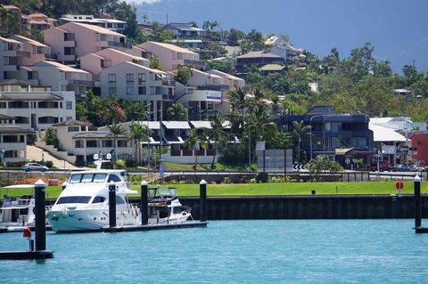 Airlie Seaview Apartments - Darwin Tourism 9