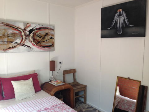 XYL Pets Friendly Seaside Boutique Guesthouse - Darwin Tourism 13
