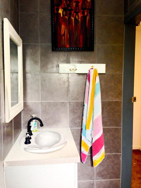 XYL Pets Friendly Seaside Boutique Guesthouse - Darwin Tourism 4